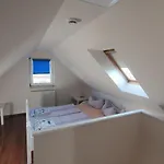 Malve Hinterhaus *